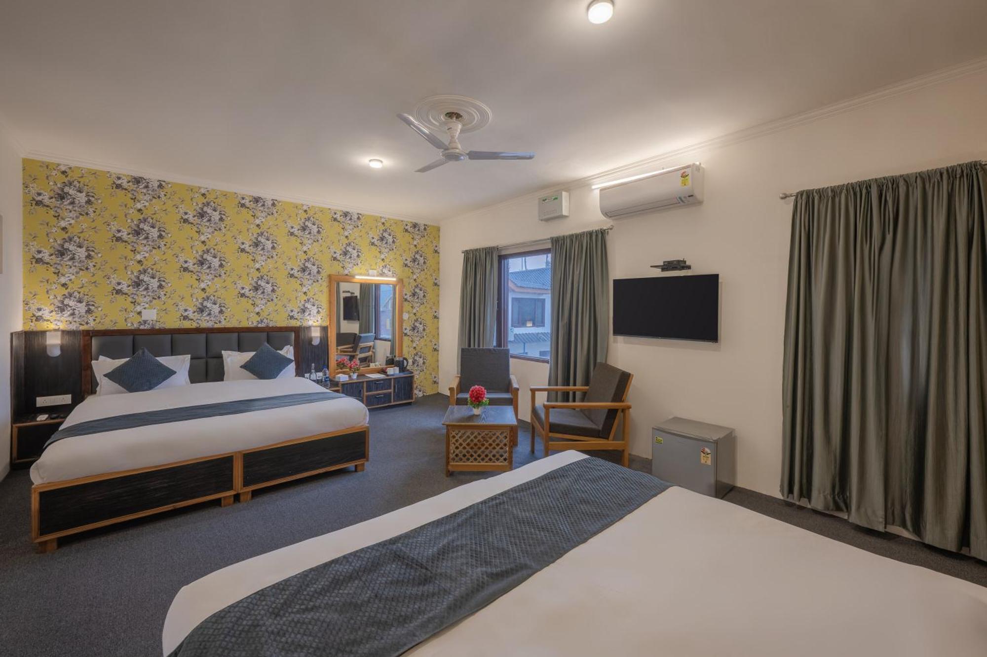 Echor Kashmir Holidays Resort Srinagar Extérieur photo
